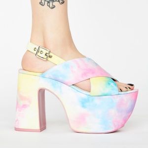 Teenage dream tie dye platform sandal